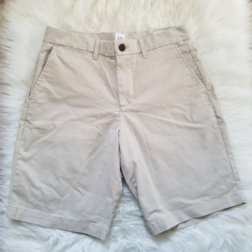 Gap 10" Casual Sand Khaki Shorts 29 - Picture 2 of 7